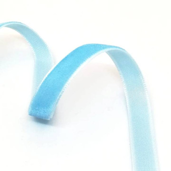 Бархатная тесьма 10 мм голубой