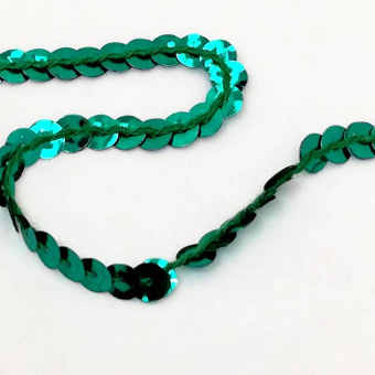 Пайетки на нитке 6 мм зеленый1 (2)