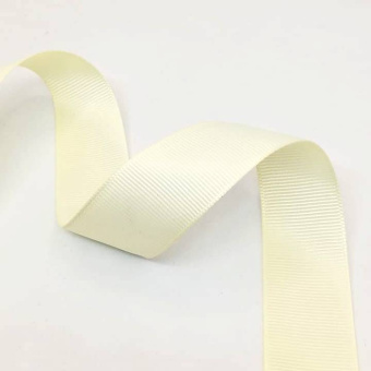 Репсовая лента 25 мм молочный