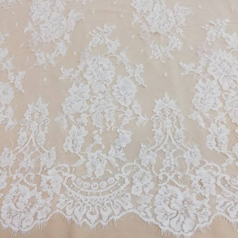 1983_2 гипюр белый бисер