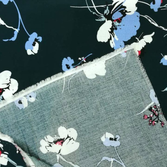 2266-3 вискоза плательная зеленый цветы