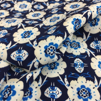 1842-4 вискоза плательная синий цветок (2)