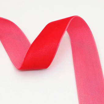 Бархатная тесьма 25 мм красный