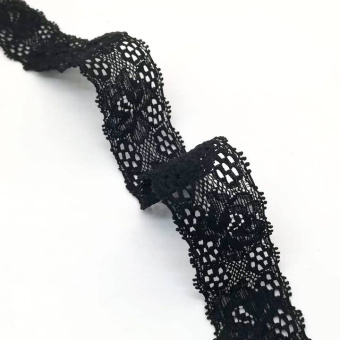 Тесьма кружевная 3028 черная цветы