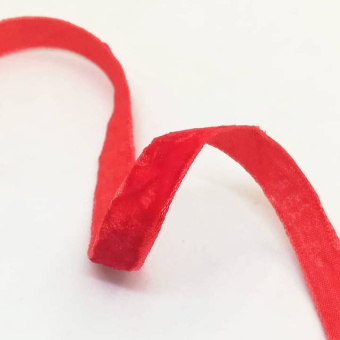 Бархатная тесьма 10 мм красный